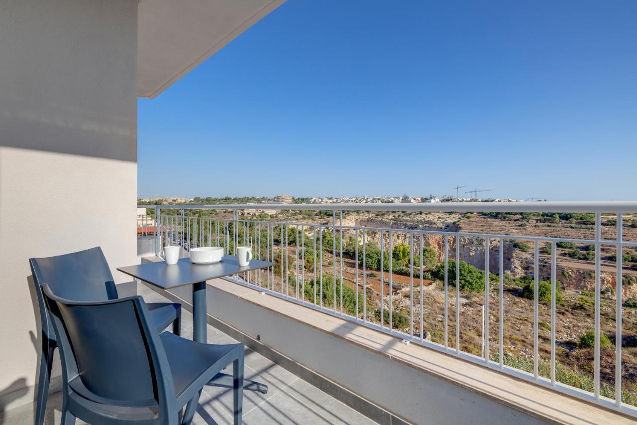 Valley'S Edge Apartments San Ġwann エクステリア 写真